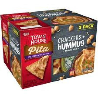 Keebler Town House Pita Mediterranean Herb Crackers + Hummus, 3 ct