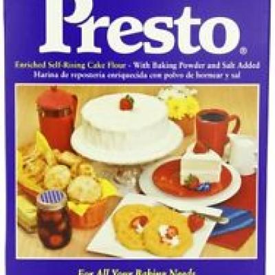 Presto Self Rising Cake Flour, 32 oz