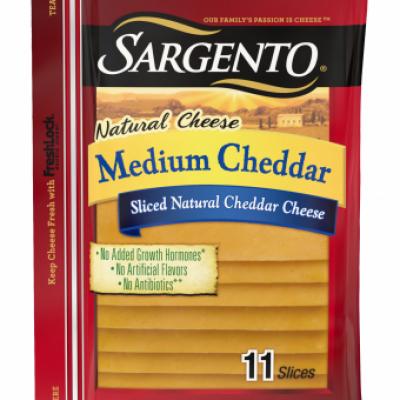 Sargento Medium Cheddar Cheese Slices, 8 oz